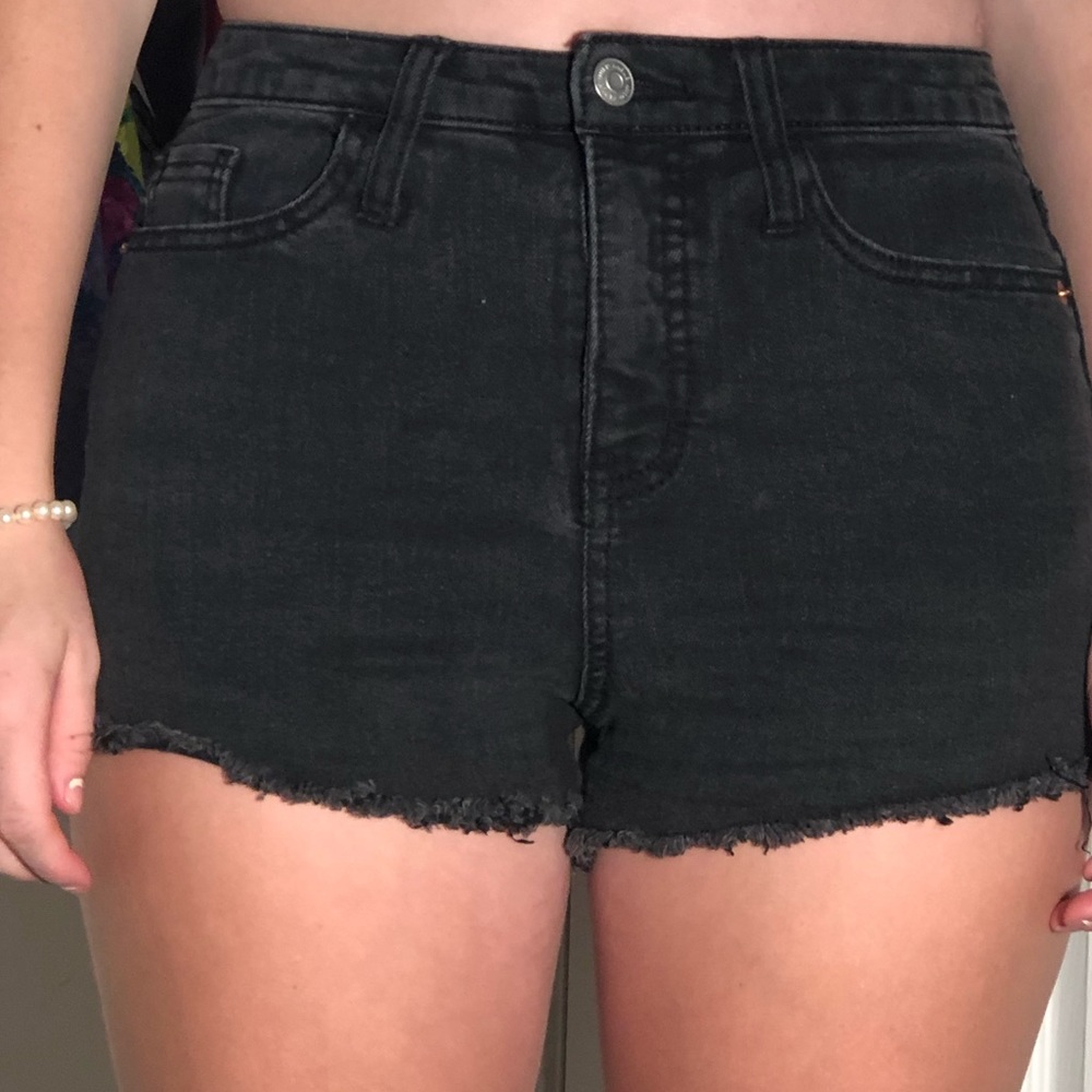 black jean shorts